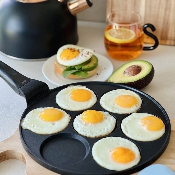 Patelnia non-stick do pancakes i plack&oacute;w Tadar 26,5 cm indukcja