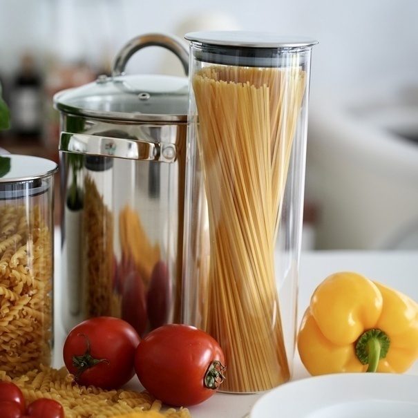 Pojemnik szklany z pokrywką na produkty sypkie Tadar Kimi 1700 ml