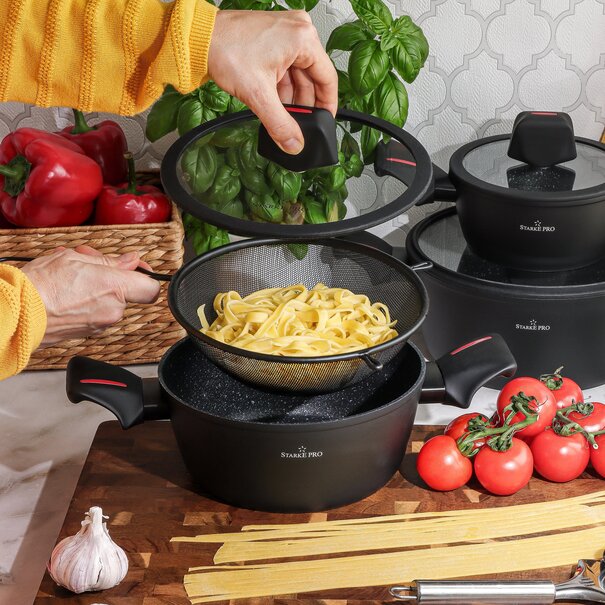 Sitko kuchenne z rączką Konighoffer Dark 20 cm czarne