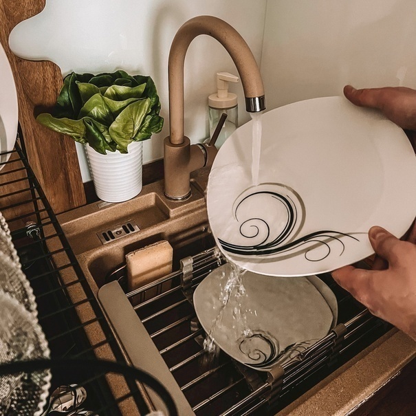 Zestaw kwadratowych talerzy porcelanowych Tadar Dolce Vita 18 element&oacute;w