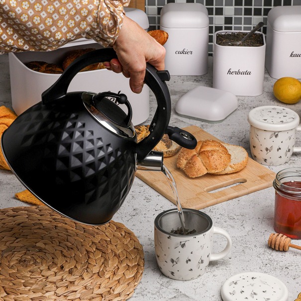Czajnik nierdzewny na indukcję Tadar Festo 3 l czarny mat