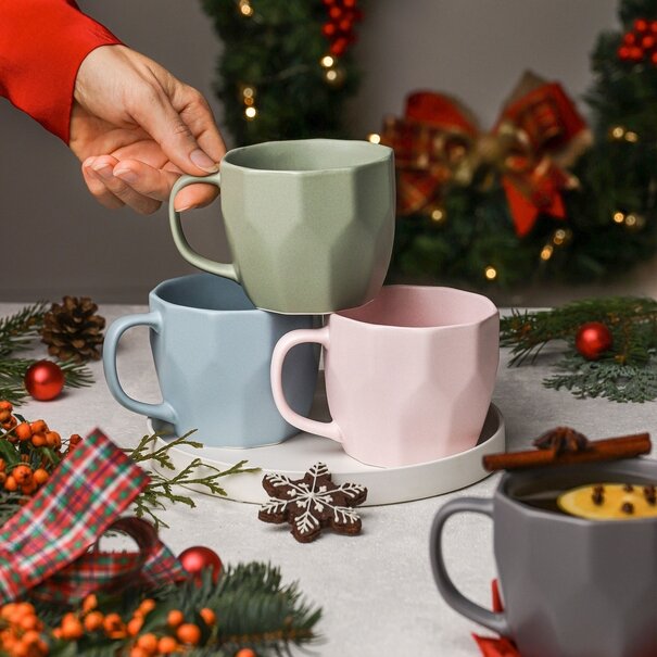 Kubek porcelanowy do kawy i herbaty Tadar Geometric 400 ml zielony