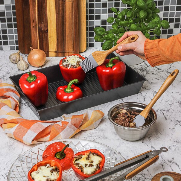Zestaw 3 form do pieczenia non-stick Tadar i 5 miarek kuchennych