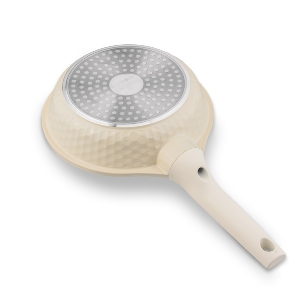 Patelnia na indukcję uniwersalna Starke Pro Texture Creamy 20 cm