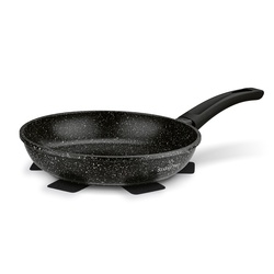 Patelnia non-stick Starke Pro Chelsea 24 cm i podkładka