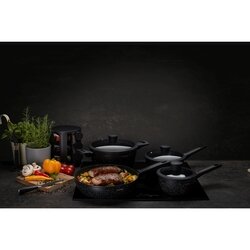 Garnek na indukcję non-stick z pokrywką Starke Pro Sirius 4,5 l