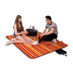 Koc piknikowy z izolacją polarowy Tadar Paski 150 x 200 cm prostokątny