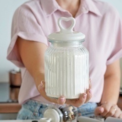 Słoik ozdobny z pokrywką ceramiczną Tadar Serce 1000 ml okrągły