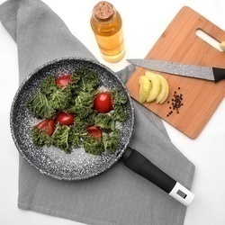 Patelnia ceramiczna marmurkowa Konighoffer Kingstone 24 cm