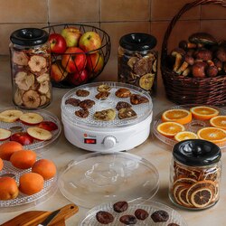 Słoik szklany z pokrywką Sarina Fibo 1,5 l mix kolorów