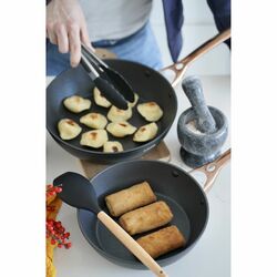 Zestaw 7 przyborów kuchennych w stojaku Tadar Silico Pemi czarny