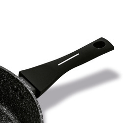 Patelnia indukcyjna głęboka non-stick z pokrywką Starke Pro Sesar 28 cm