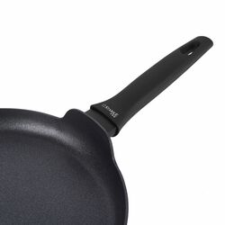 Patelnia do naleśników na indukcję non-stick Starke Pro Sirius 28 cm